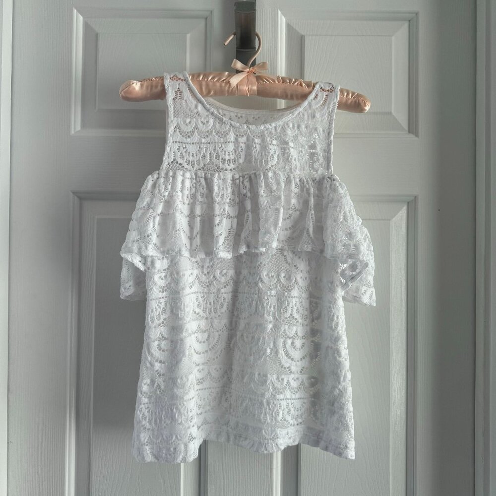 Lilly Pulitzer Lyra All Over Lace White Cold Shoulder Ruffle Blouse, Size XS